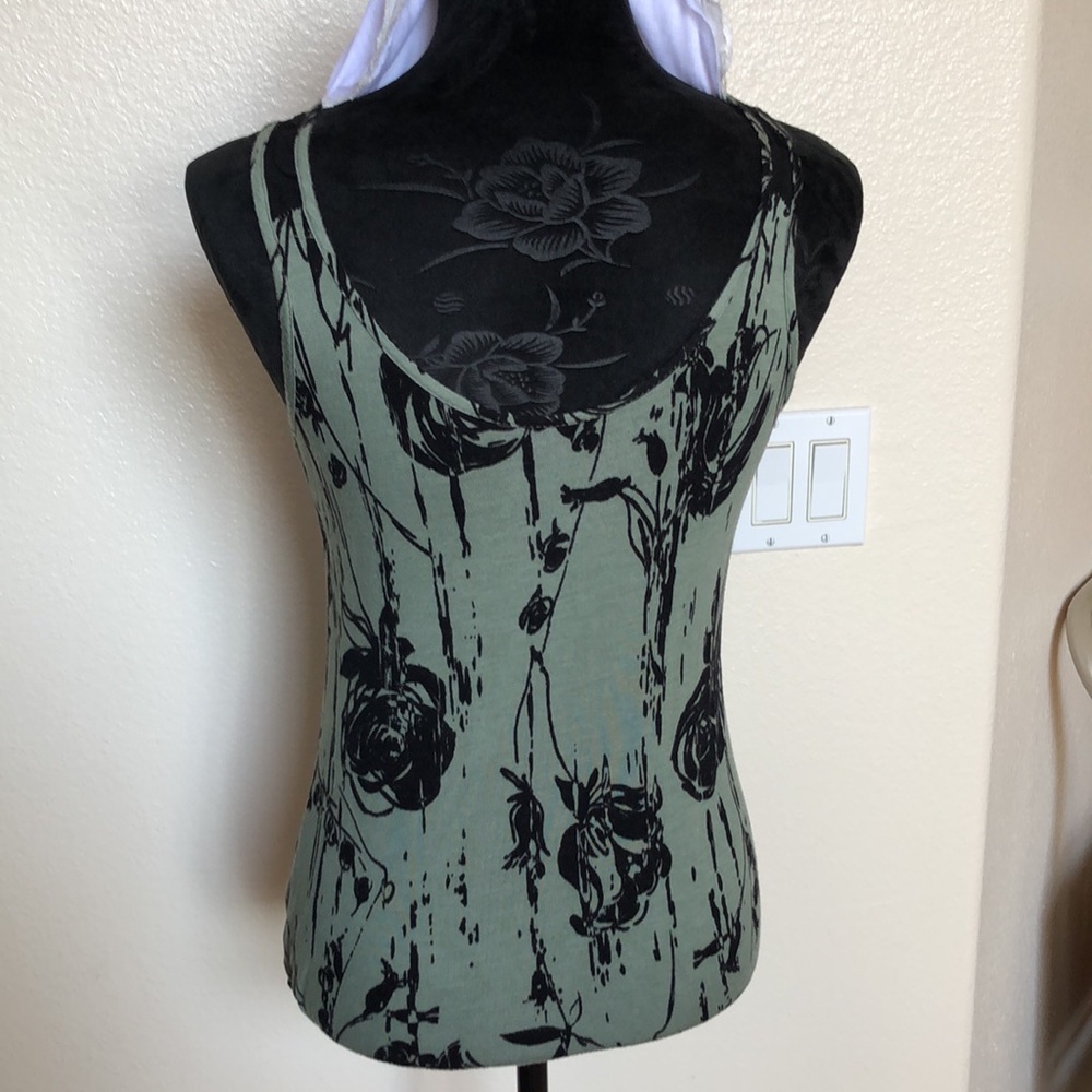 Full Tilt Lace Back Tank Top EUC